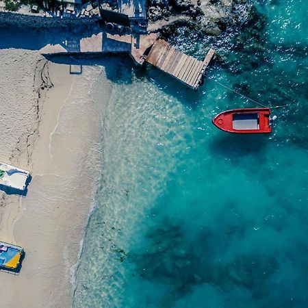 La Luna Hotel Ksamil Bagian luar foto