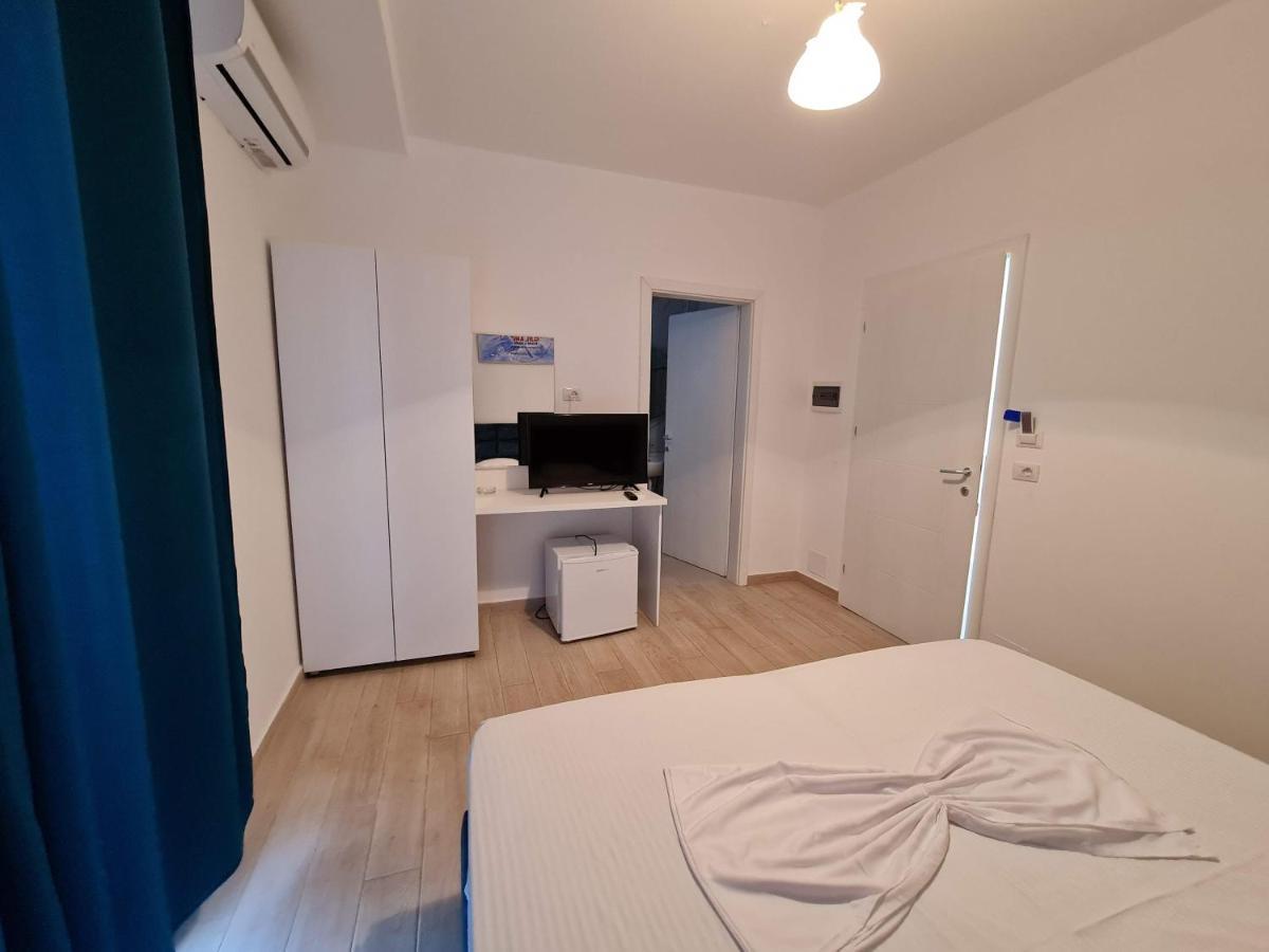 La Luna Hotel Ksamil Bagian luar foto